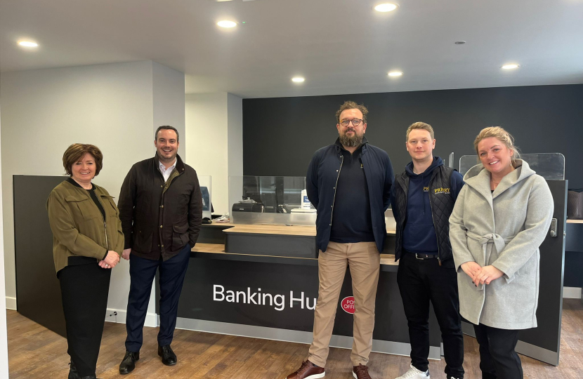 imon Jupp MP in Sidmouth’s Banking Hub with (L to R) new manager Janet, Dave and Jon from Priory Concept Group, and Sonja Critchley from Cash Access UK_0.jpg (334.43 KB)